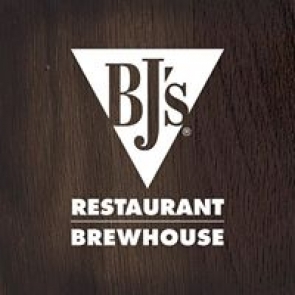 BJs Restaurant & Brewhouse - Valley Stream